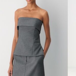 Aritzia Babaton Element Tube Top